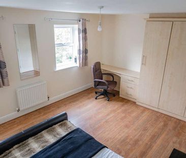 Denison Road, Victoria Park, Manchester, M14 - Photo 4