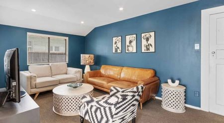 Family home in Hornby! - Photo 3