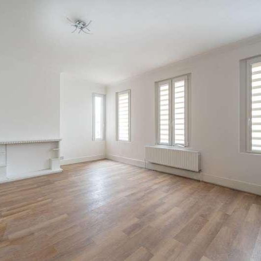 Chingford Road, Walthamstow, E17 - Photo 1