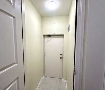 For Lease - 18 Clark Avenue Unit# 109, Vaughan, Ontario - Photo 1