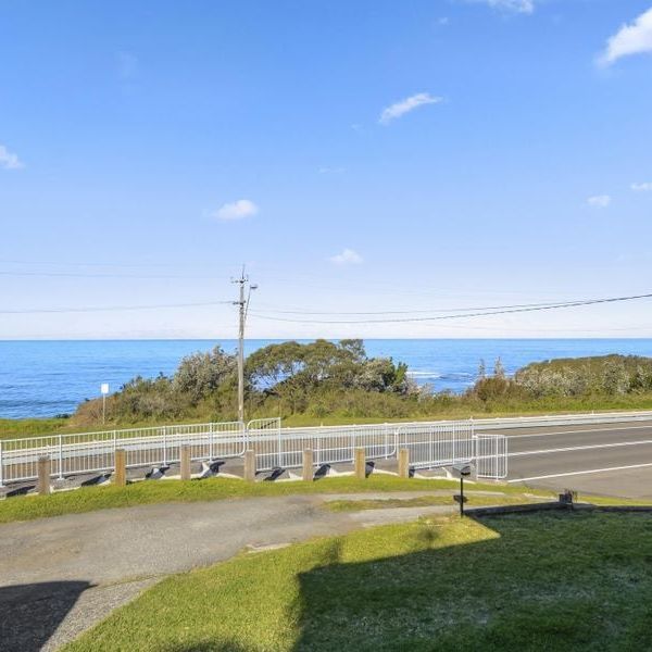 14 Lawrence Hargrave Drive Austinmer NSW - Photo 1