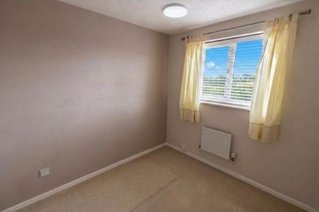 3 bedroom detached house to rent - Photo 3