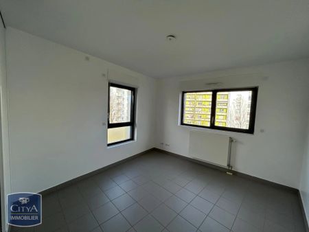 Appartement à louer 3 pièces 72.88m² - Photo 2