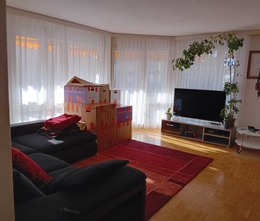 Geräumige 4.5-Zimmer-Wohnung in begehrter Lage! - Foto 2