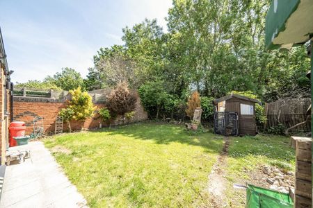 3 bedroom maisonette to rent - Photo 5