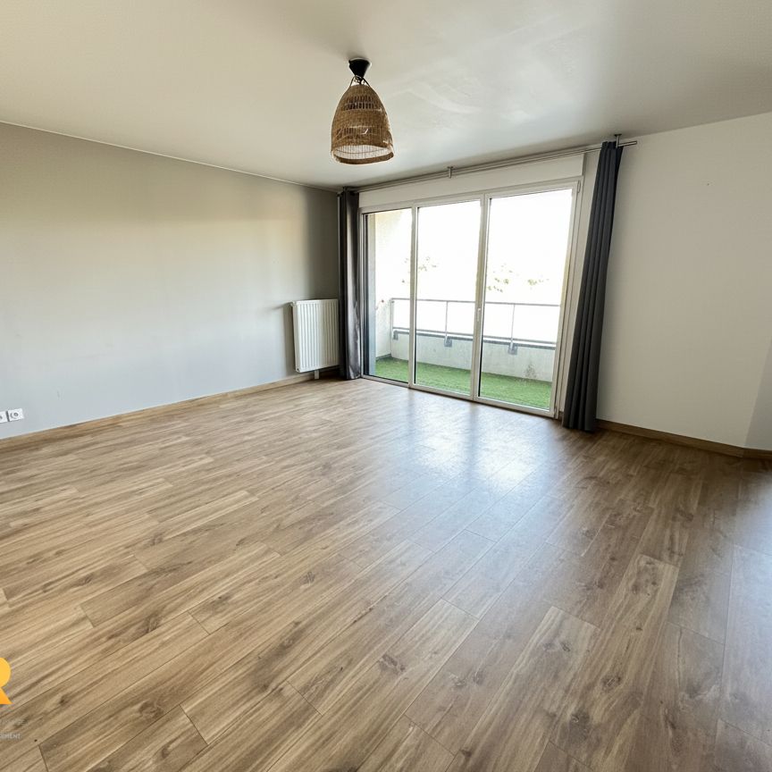 Location Appartement 3 pièces 66m² RENNES 35000 - Photo 1