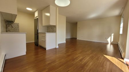 For Lease - 450 Carlton Street Unit# 24, St. Catharines, Ontario - Photo 2