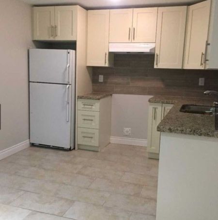 For Lease - 18 Guildwood Drive Unit# Basement, Richmond Hill, Ontario - Photo 5