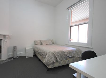 5-bedroom shared house / townhouse, Philip street - Photo 3
