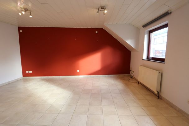 Studio met 2 slaapkamers, nabij centrum Leuven. - Photo 1