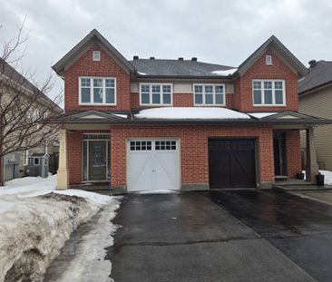 For Lease - 717 Hazelnut Crescent, Blossom Park - Airport and Area,... - Photo 5