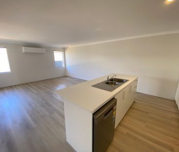 15A Coloration Road, Eglinton WA 6034 - House For Rent | Domain - Photo 5