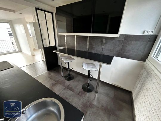 Appartement à louer 4 pièces 65.96m² - Photo 1