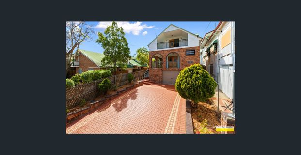 Tri-level family home. - Photo 1