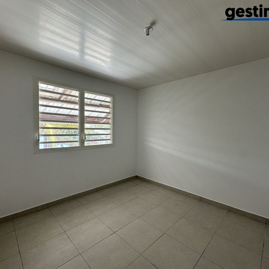 Location Appartement 4 pièces 67m² CAYENNE 97300 - Photo 1