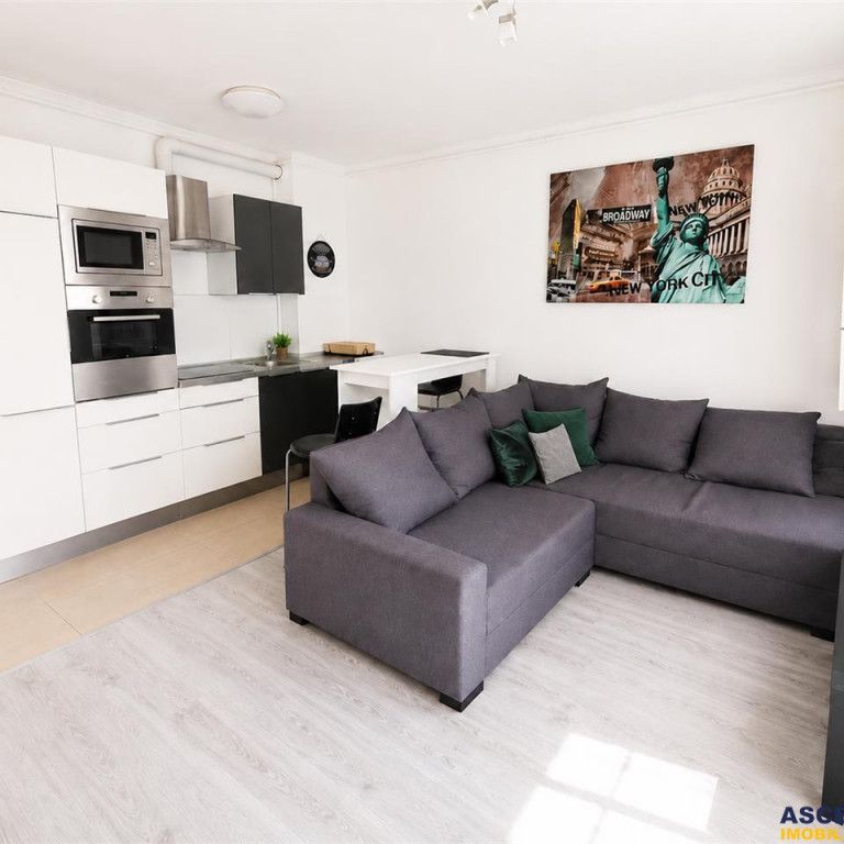 Apartament tip Studio mobilat si utilat modern, loc de parca - Photo 1