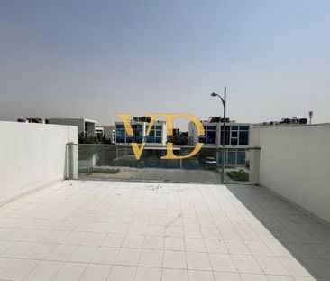 3BR+M | BIG LAYOUT | MID UNIT - Photo 3