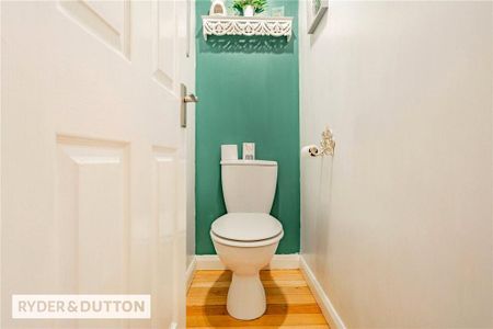 4 bedroom detached house to rent - Photo 5