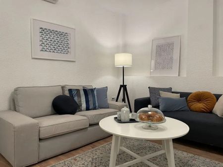 Plaza Pintor Anglada, Valencia, Valencian Community 46022 - Photo 4