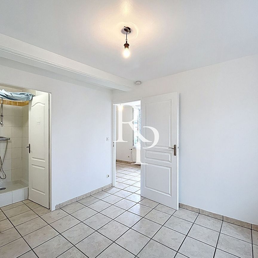 T2 de 34,29m² avec place de parking, - Photo 1