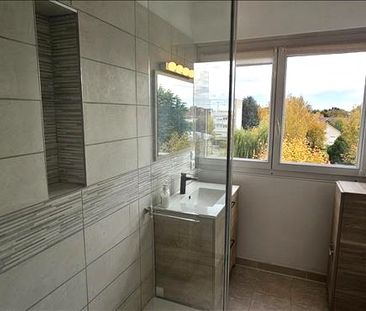 3 pièces - 67,94 m² - 3ème étage - Colocation non autorisée - Photo 2