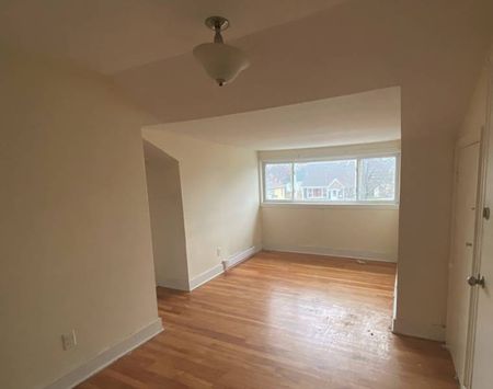 Westbrook - Spacious 2 Bedroom Apt in nice quiet Building in Dartmouth! - Photo 5