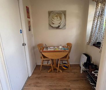 4 bedroom house to rent - Photo 2