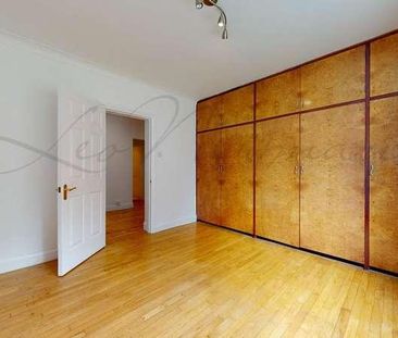 Greenhalgh Walk, Hampstead Garden Suburb, N2 - Photo 4