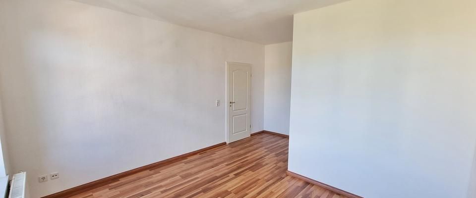Ihr neues Zuhause mit Sonnenbalkon und Wohlfühlatmosphäre ☀️ - Photo 1