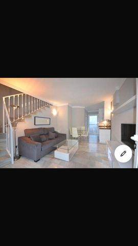 Alquiler de chalet adosado en Avenida Alpandeire, 1 - Photo 5