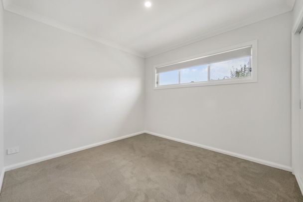 Stunning Clifton Townhouse - Photo 1