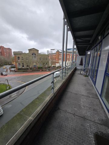 2 bedroom apartment to rent - Photo 2