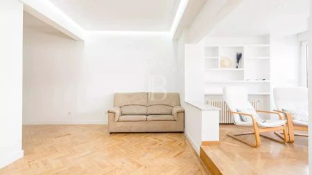 Piso de alquiler en Cuatro Caminos - Azca - Photo 2