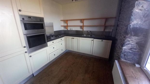 2 bedroom house to rent - Photo 1
