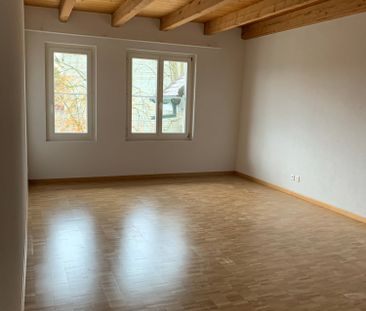 Charmante 3.5-Zimmerwohnung in Dorfmitte zu vermieten! - Photo 2