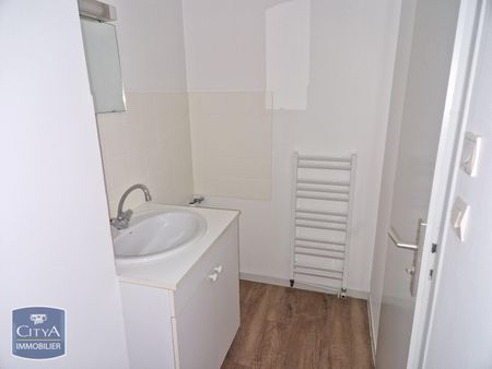Location Appartement 1 pièce 28m² POITIERS 86000 - Photo 4