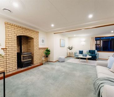 3 bedroom beautiful house in Mosgiel - Photo 2