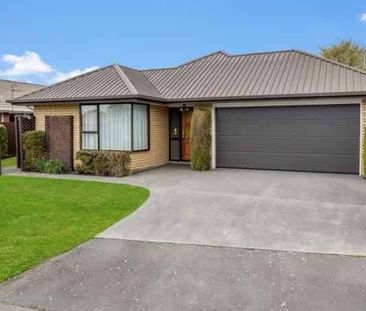 NORTHWOOD - FOUR BEDROOMS, TWO BATHROOMS, DOUBLE GARAGE - Photo 1