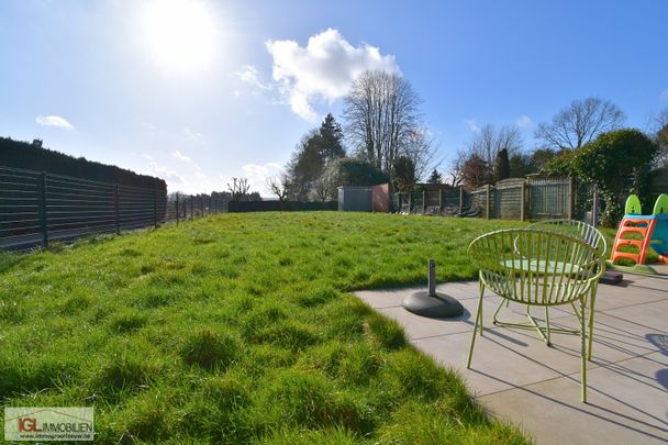 Gelijkvloersappartement met garage en zuidgerichte tuin - Photo 1