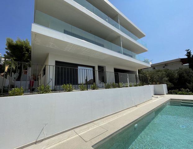 Studio/Γκαρσονιέρα για ενοικίαση - Σαρωνίδα - Φωτογραφία 1