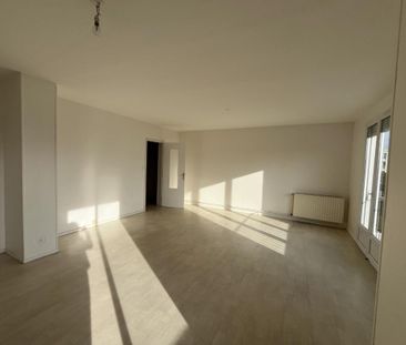 Location Appartement 5 pièces 82m² MERIGNAC 33700 - Photo 5