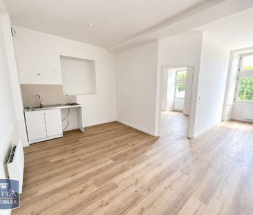 Location Appartement 3 pièces 73m² CHINON 37500 - Photo 3