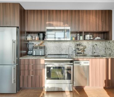 For Lease - 9 Mabelle Avenue Unit# PH22, Toronto, Ontario - Photo 2