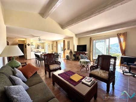 Villa pour 8 personnes avec piscine chauffée et vue mer à La Londe-Les-Maures - Photo 2