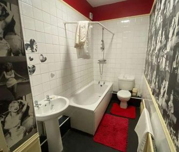 Laurel Street Wallsend Newcastle Upon Tyne, NE28 - Photo 2