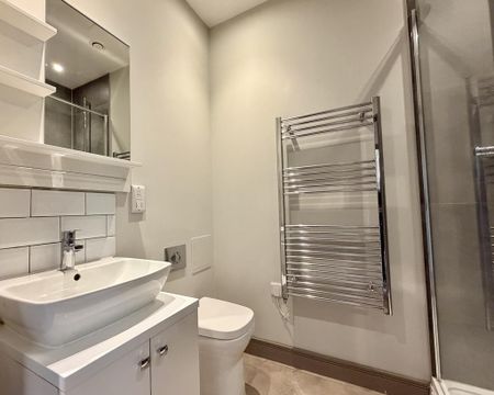 1 bedroom flat to rent - Photo 4