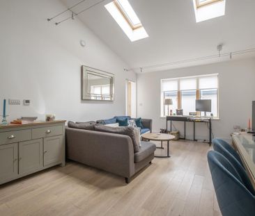 1 bedroom flat to rent - Photo 2