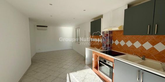 APPARTEMENT T2 NON MEUBLÉ LE ROVE 13740, - Photo 3