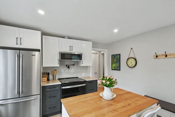 For Lease - 316 Hume Street, Collingwood, Ontario - Photo 1