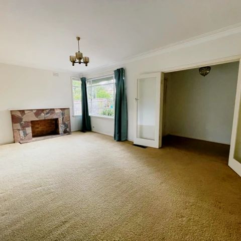 4 Bed, 1 Bath - Photo 1